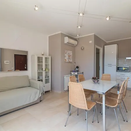 C 102 Puntavilla Mare Appartamento *